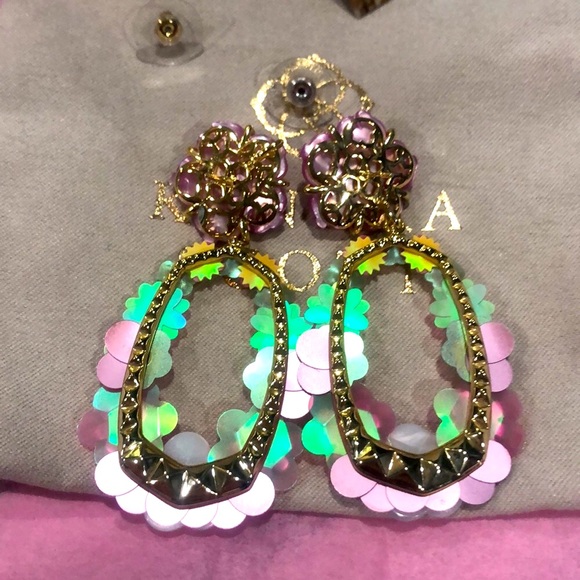 Kendra Scott flower 🌸 jeweled earrings! - Picture 4 of 10